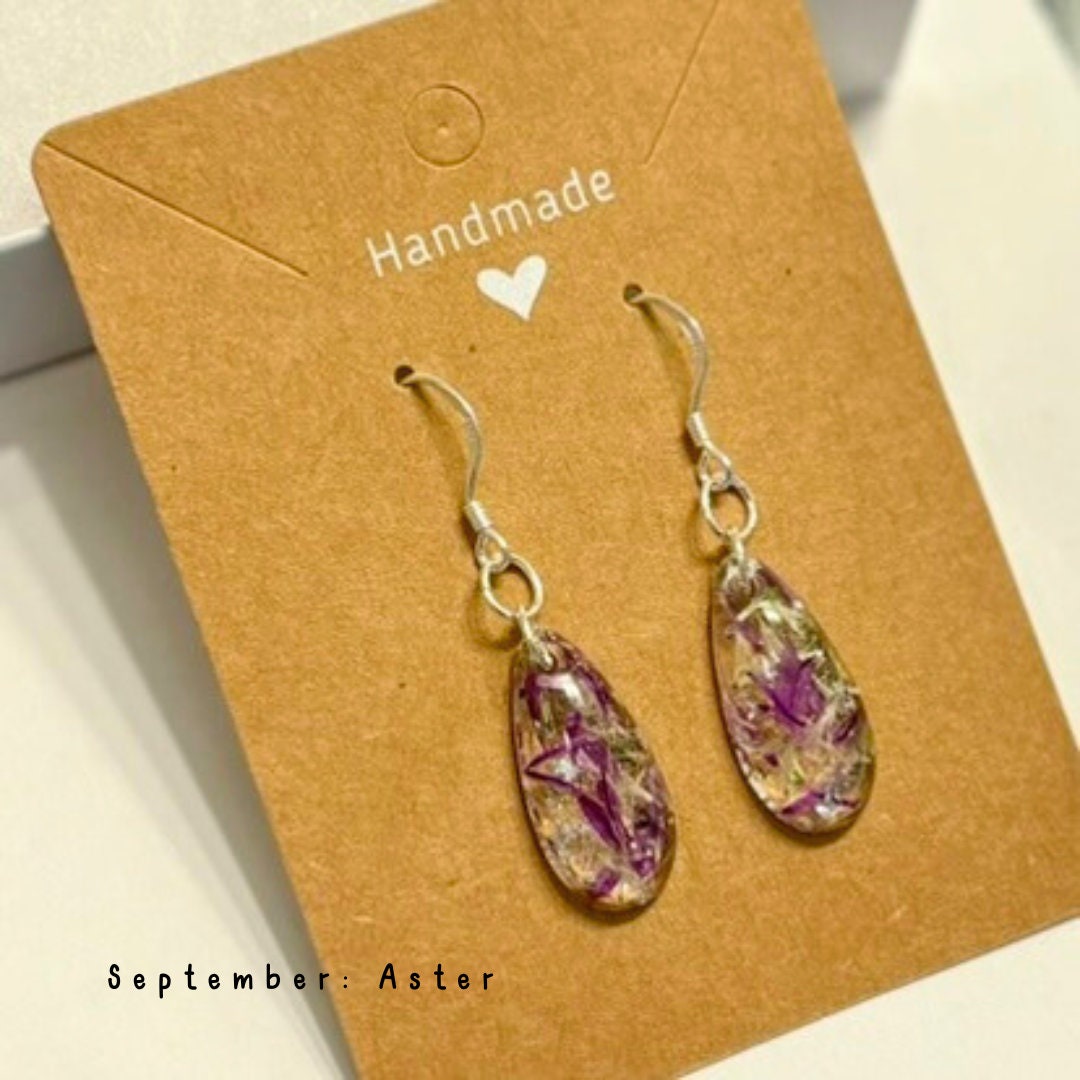 Birth Flower Teardrop Earrings | Real Pressed Flowers