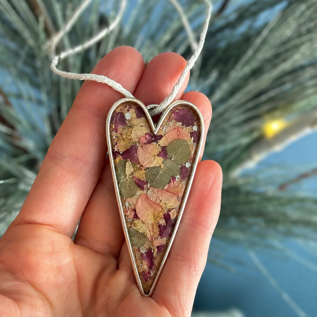 Silver Flower Preservation Heart Ornament